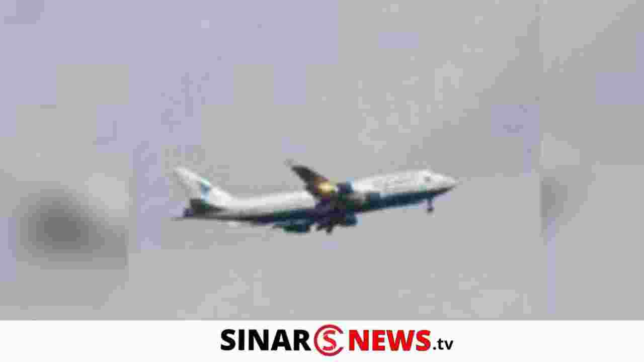 Alt=“garuda” , Alt=“aron lastrin naibaho" , Alt=“pesawat garuda" , Alt=“sinarnews”