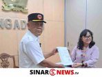 sinarnews_aron_lastrin_advokat_pengacara_nikolas_naibaho