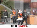 sinarnews_aron_lastrin_advokat_pengacara_nikolas_naibaho_20250219_230834_0000