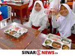 sinarnews_aron_lastrin_advokat_pengacara_nikolas_naibaho_20250418_152606_0000