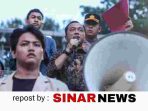 sinarnews_aron_lastrin_advokat_pengacara_nikolas_naibaho_20250501_162653_0000